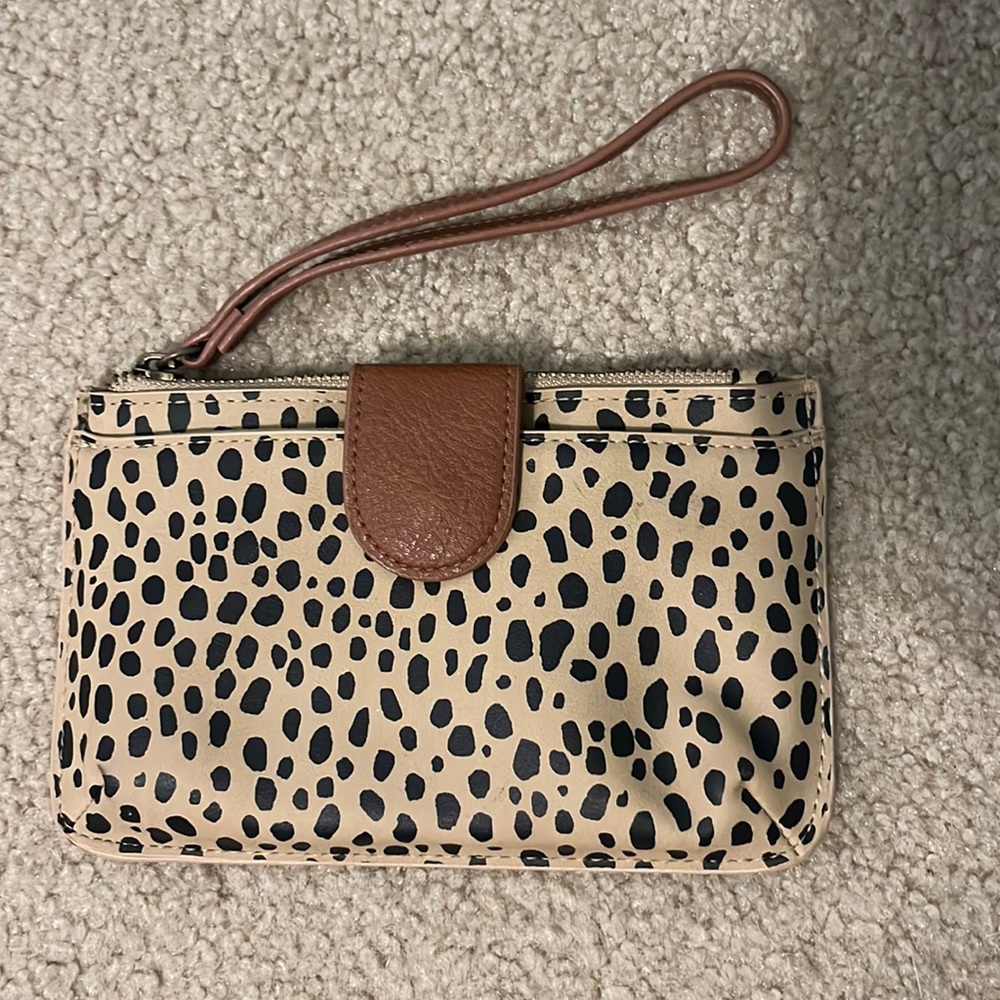 Wristlet wallet